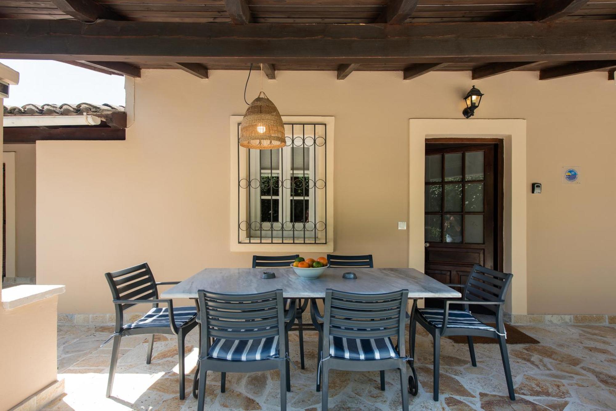 Villa Apleton *